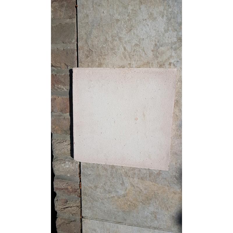 Terracotta/ Quarry Tiles x 14