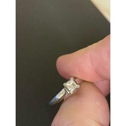 Diamond solitaire ring