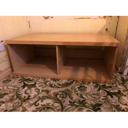2x TV units
