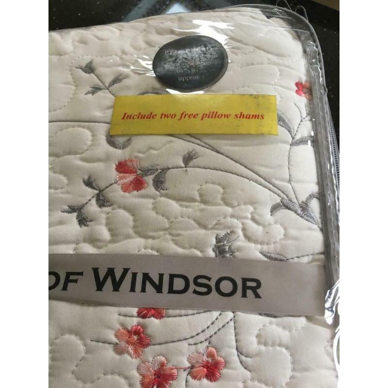 House of Windsor bedspread